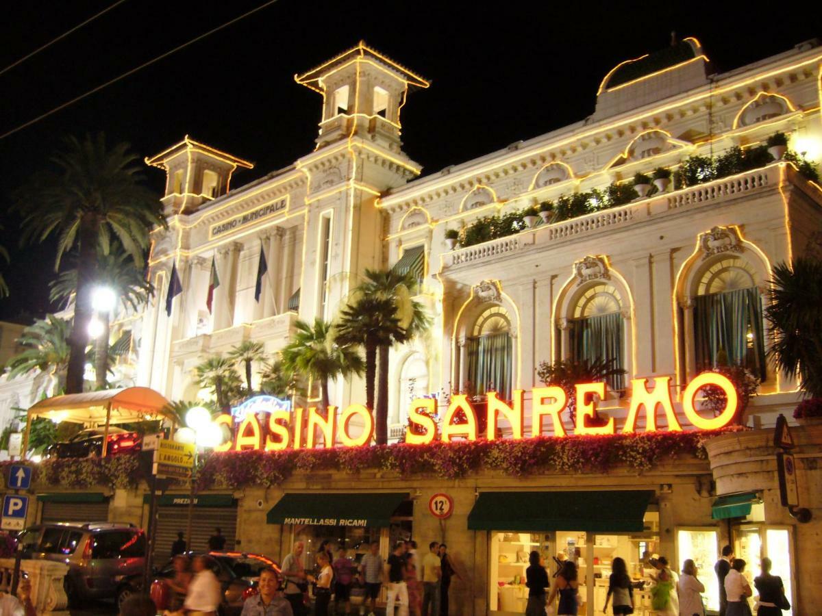 Gaudio 22 Apartment Sanremo Ngoại thất bức ảnh