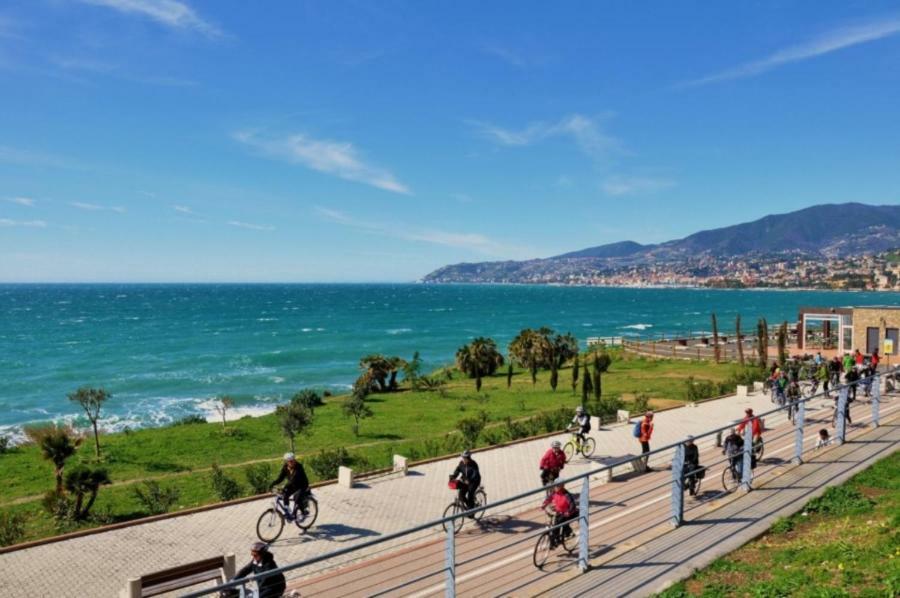Gaudio 22 Apartment Sanremo Ngoại thất bức ảnh